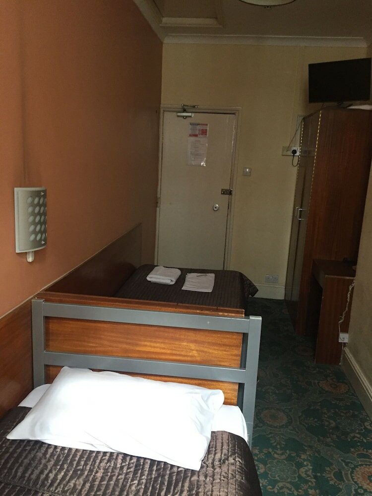 Фото Gresham Hotel