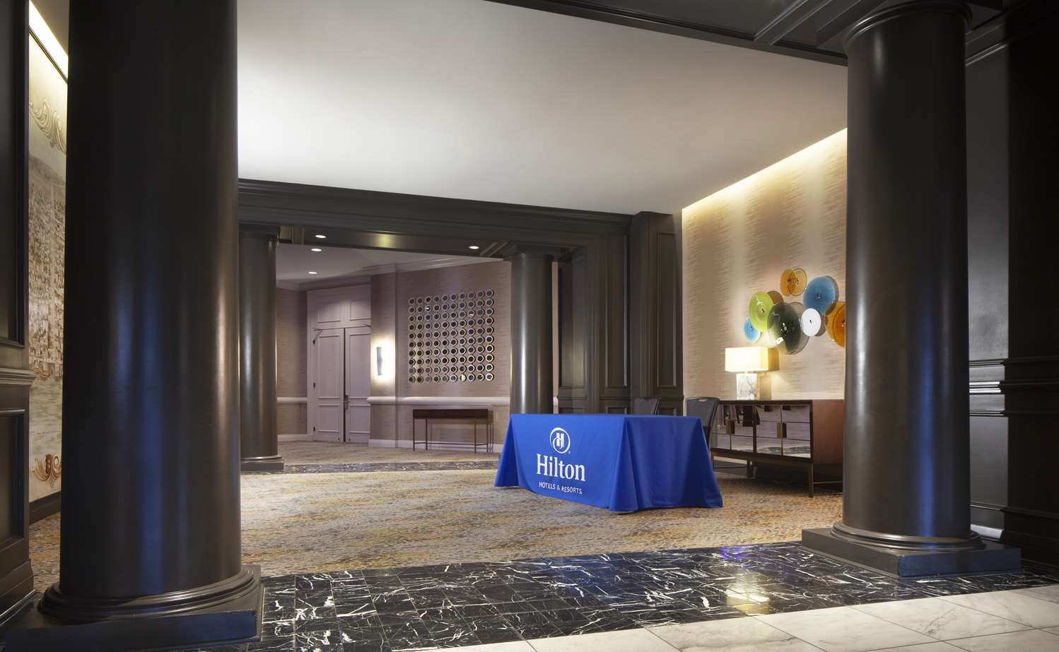 Фото Hilton Alexandria Old Town