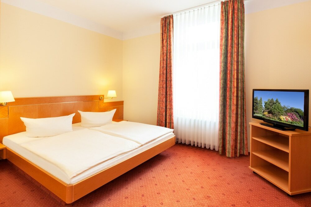 Фото Prinz Carl Parkhotel