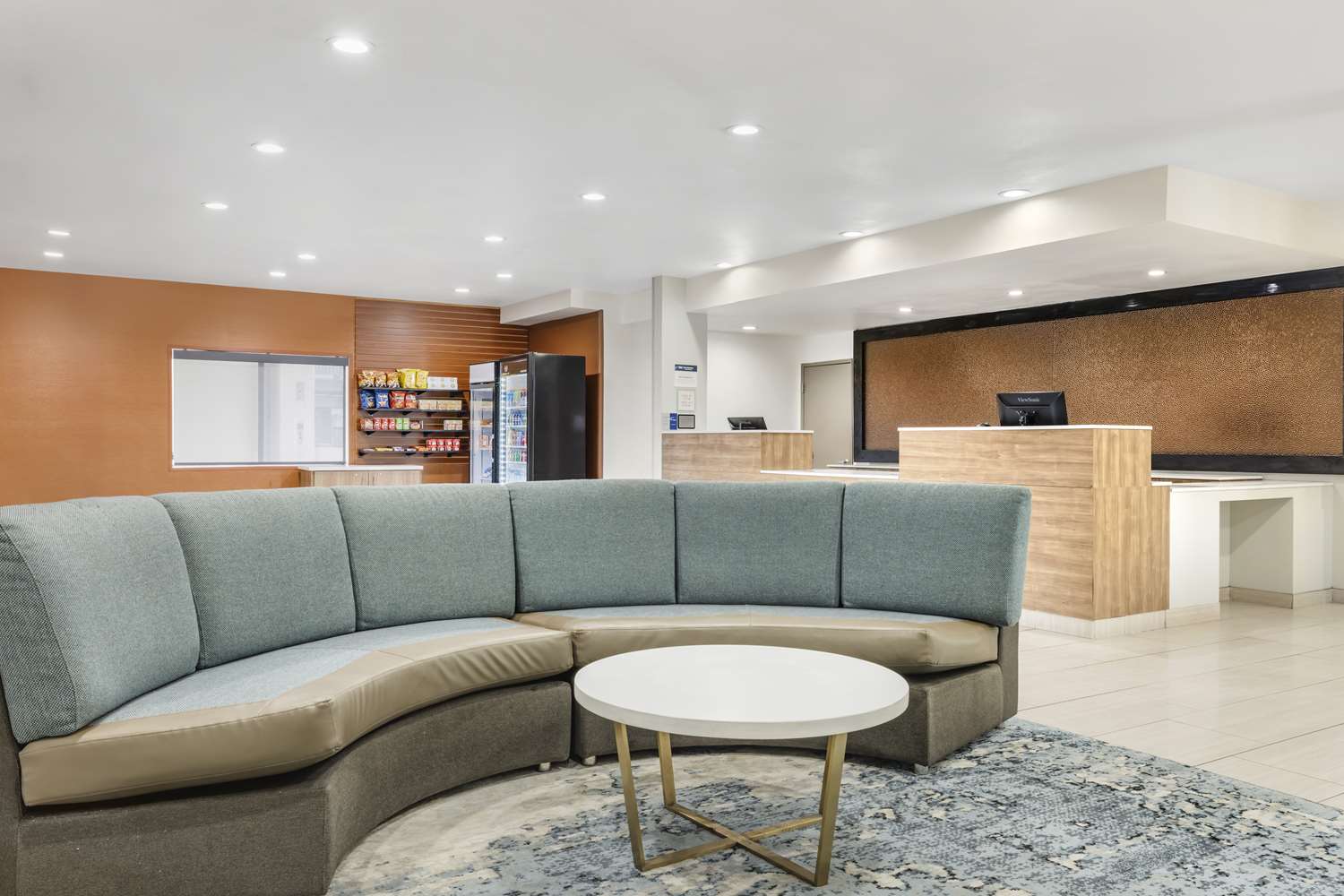 Фото Best Western Carlsbad by the Sea