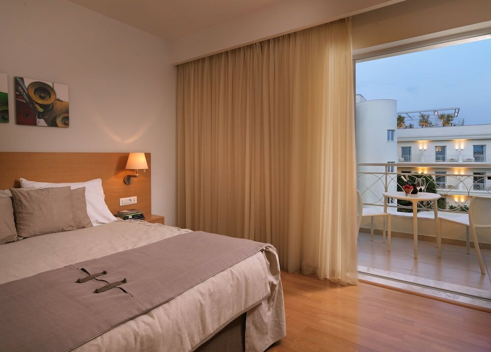 Фото Elefsina Hotel