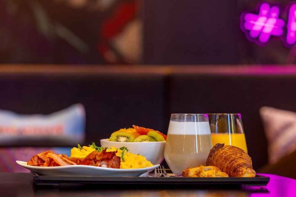 Фото Moxy Tbilisi by Marriott