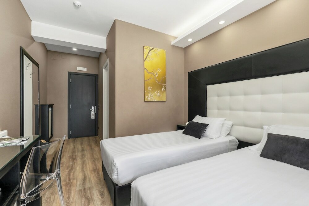 Фото Reggia Suite SPA Hotel