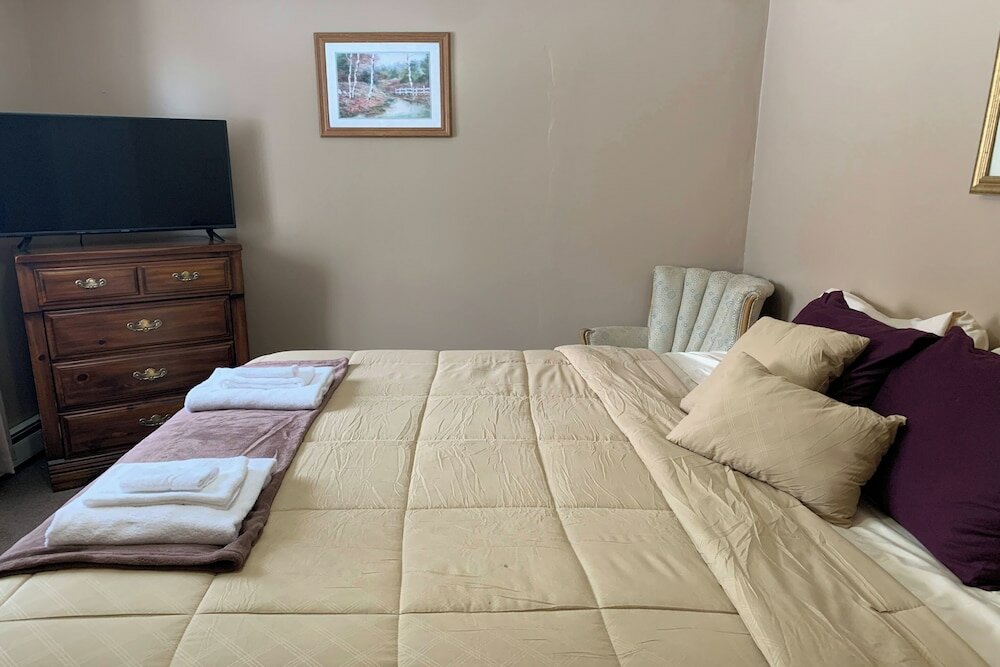 Фото Love Hotels St John River by Oyo at Fort Kent Me