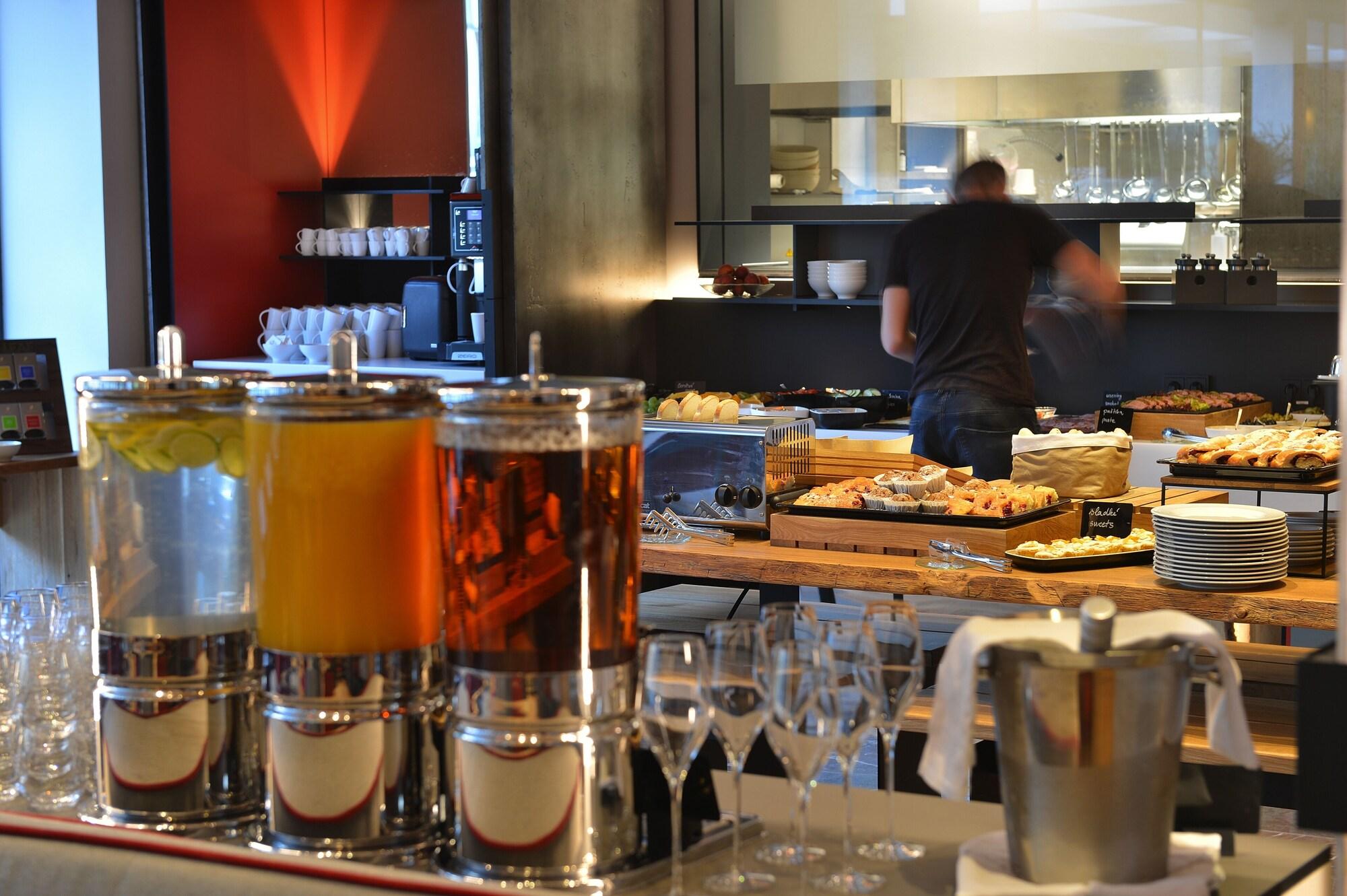 Фото Grand Hotel Hradec