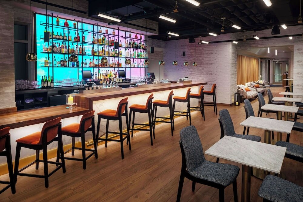 Фото Hampton Inn by Hilton New York Times Square