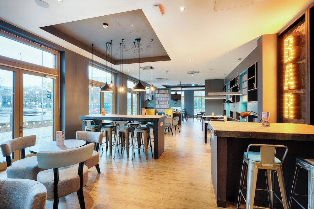 Фото 84233824402