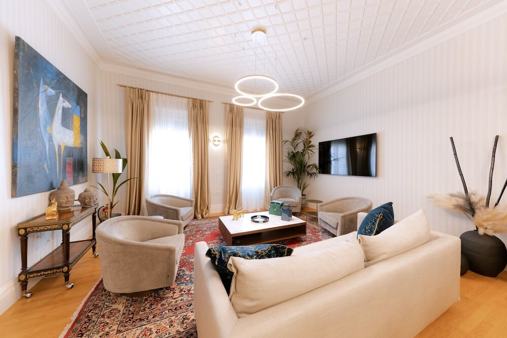 Фото Castellano Hotel & Suites