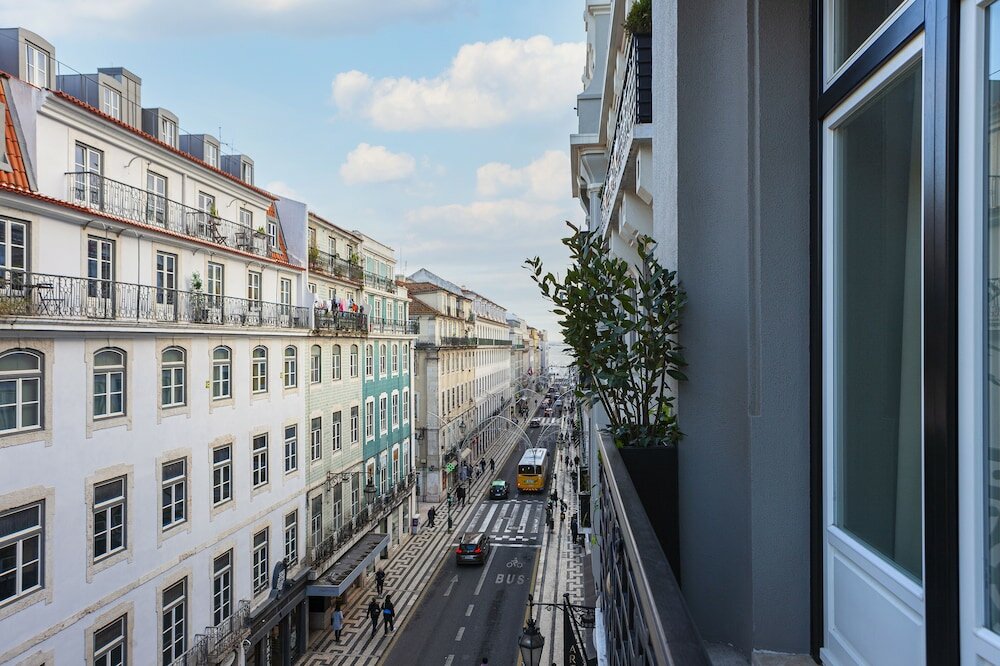 Фото Art Legacy Hotel