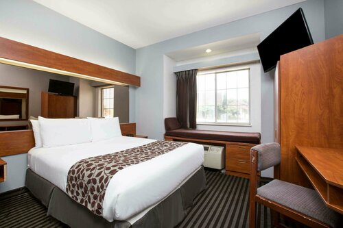 Гостиница Microtel Inn & Suites by Wyndham Garland/Dallas в Гарлэнде