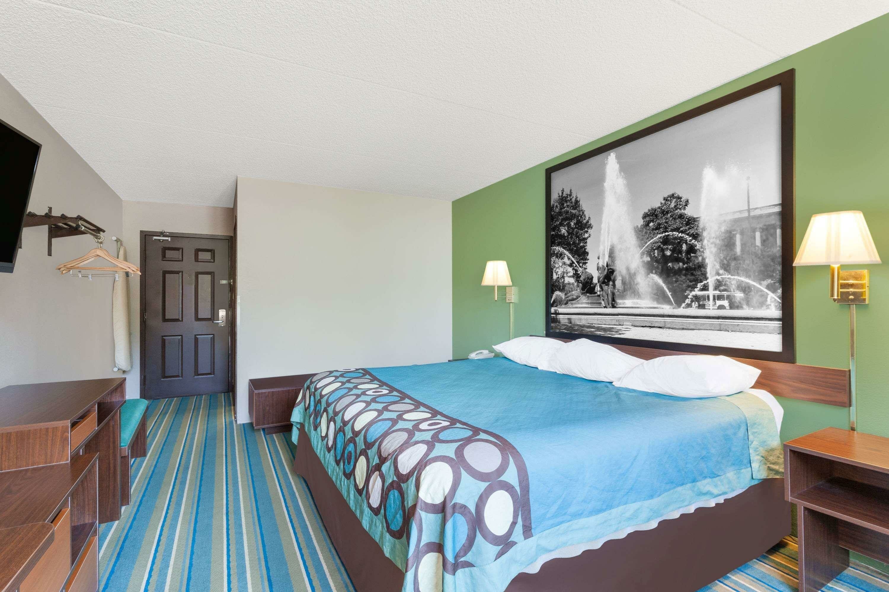 Фото Super 8 by Wyndham Harrisburg Hershey West