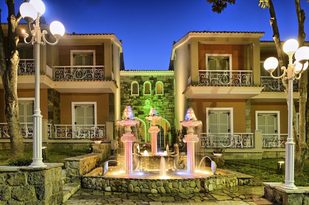 Фото Molfetta Beach Hotel