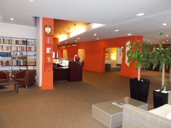 Фото Holiday Inn Perpignan