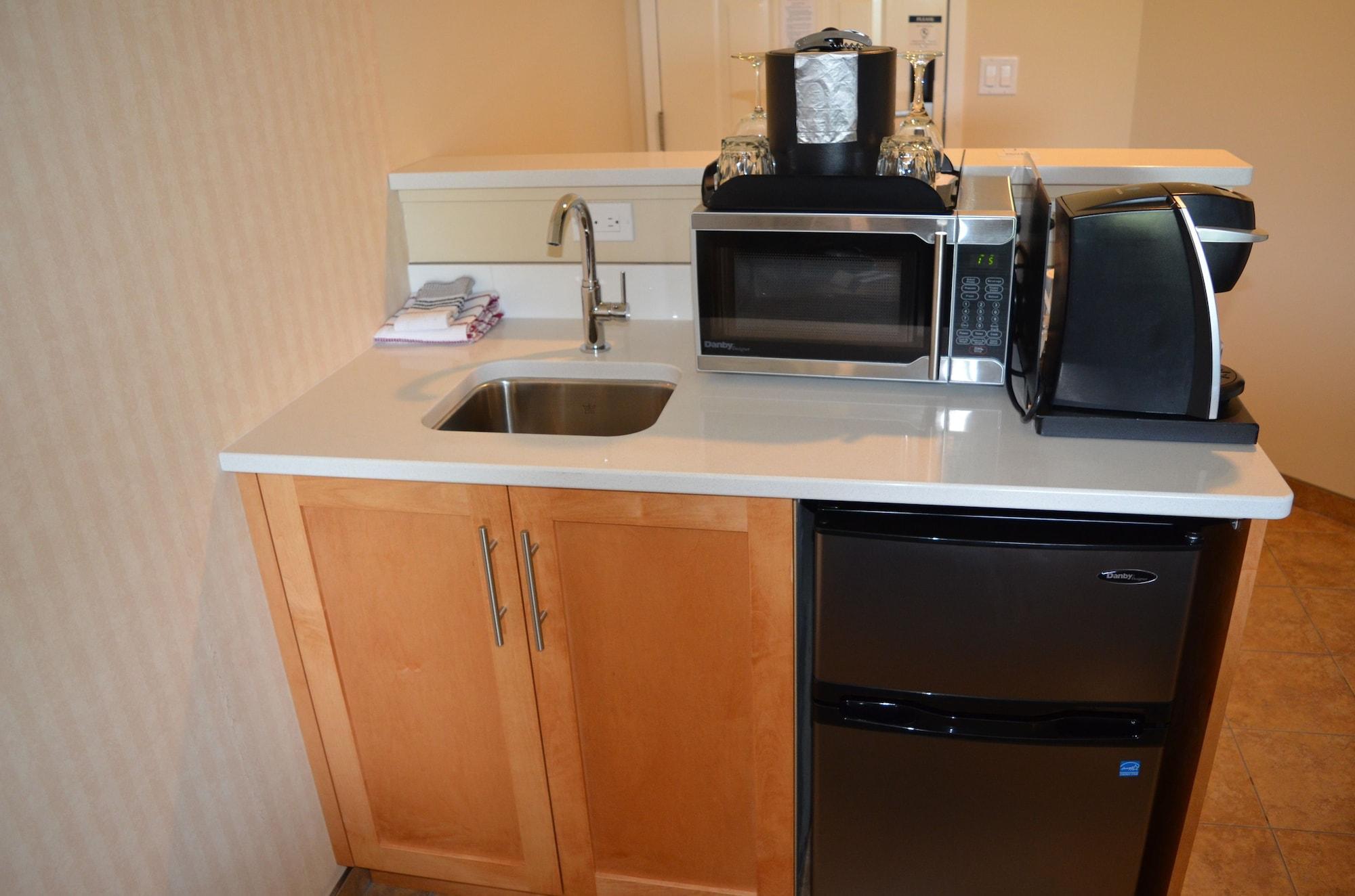 Фото Inn On Long Lake