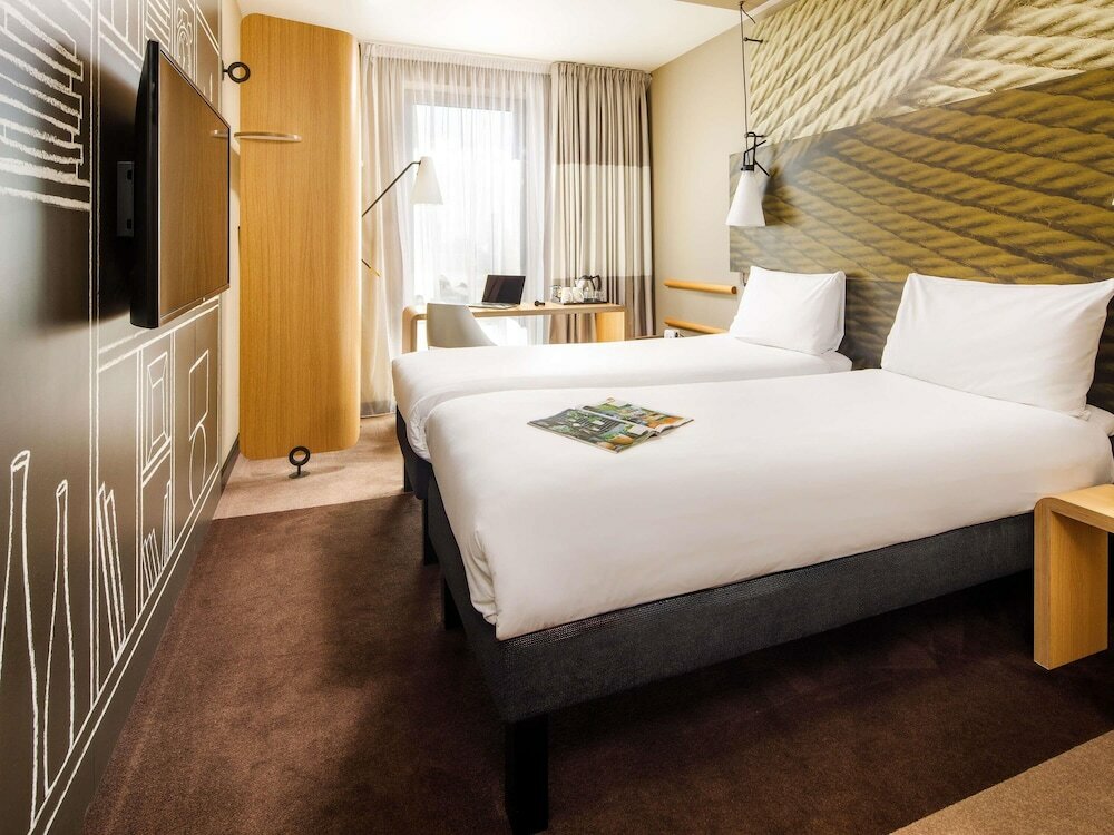 Фото Ibis London Canning Town