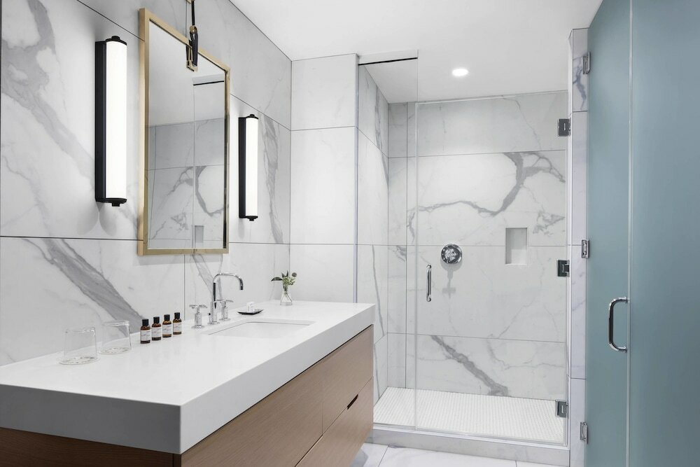 Фото The Oaklander Hotel, Autograph Collection