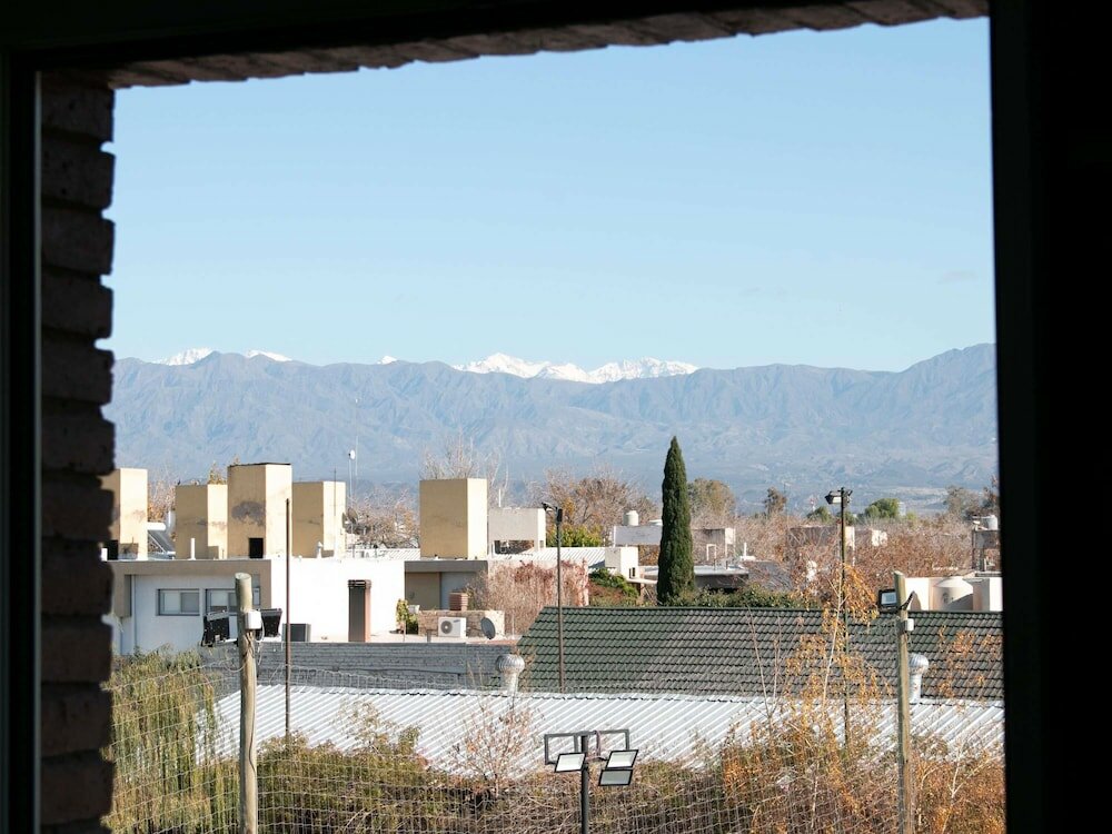 Фото ibis Mendoza