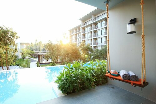 Гостиница Proud Phuket в Таиланде
