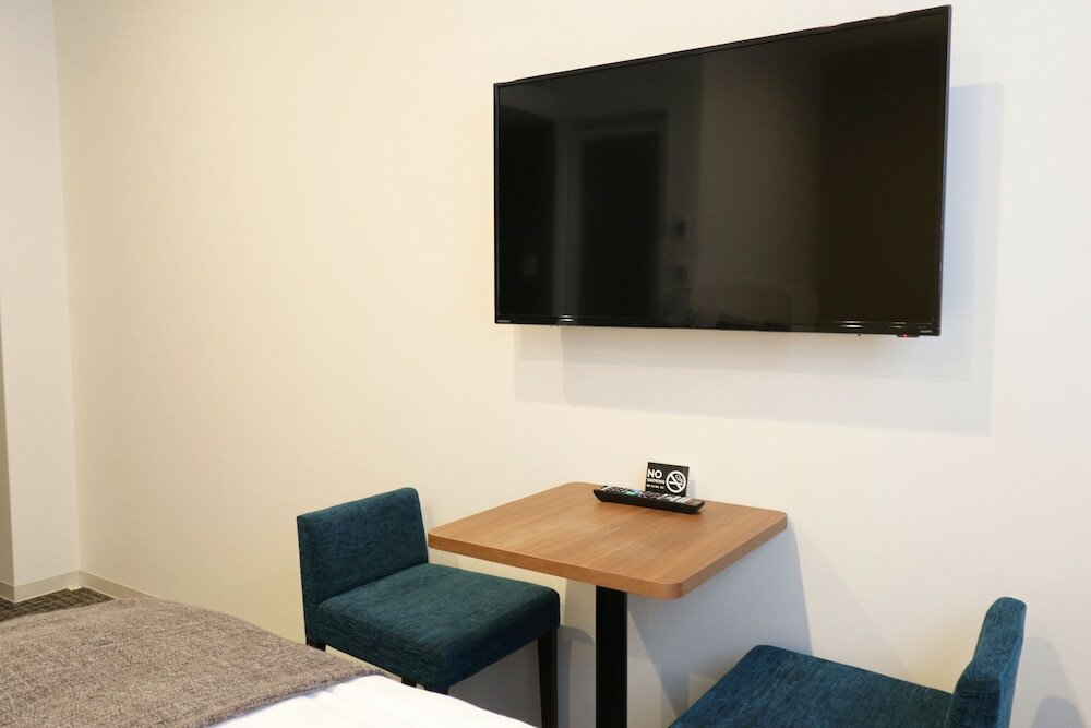 Фото M's Hotel Nijojo Oike