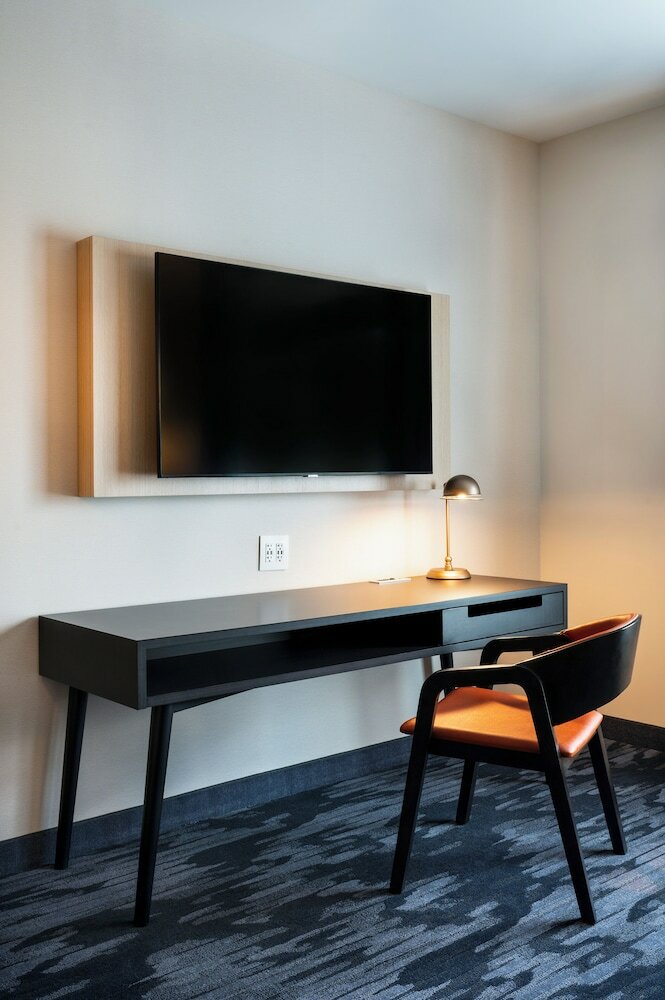 Фото Fairfield by Marriott Inn & Suites North Bay