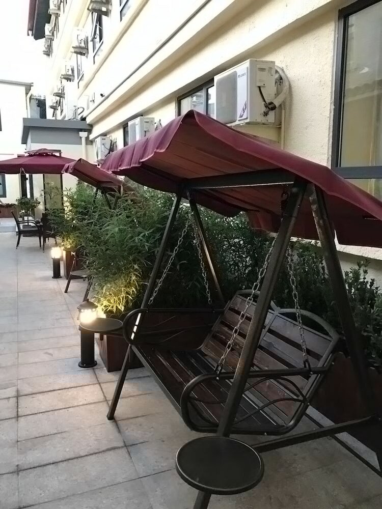 Фото Beijing Dongdan Hotel