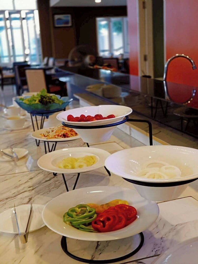 Фото Royal Phala Cliff Beach Resort and SPA