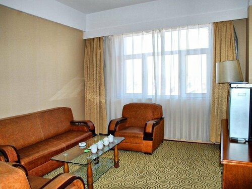 Гостиница Xusheng International Hotel в Суйфэньхэ