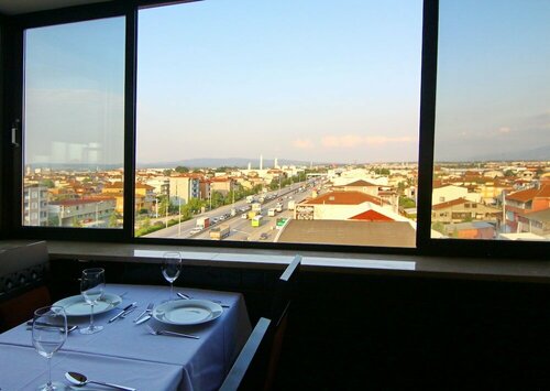 Гостиница Rivada Hotel в Башискеле