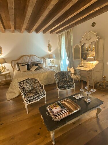 Гостиница Antica Dimora Desenzano в Дезенцано-дель-Гарда