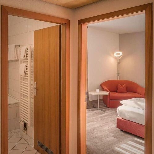 Гостиница Hotel Kastanienhof в Эрдинге