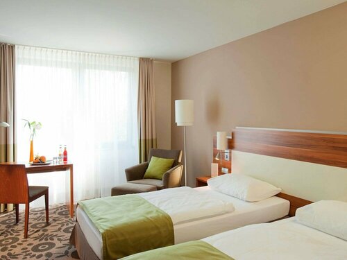 Гостиница Mercure Tagungs & Landhotel Krefeld в Крефельде