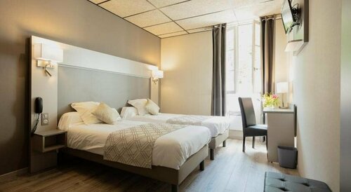 Гостиница Hotel Family and SPA в Флораке