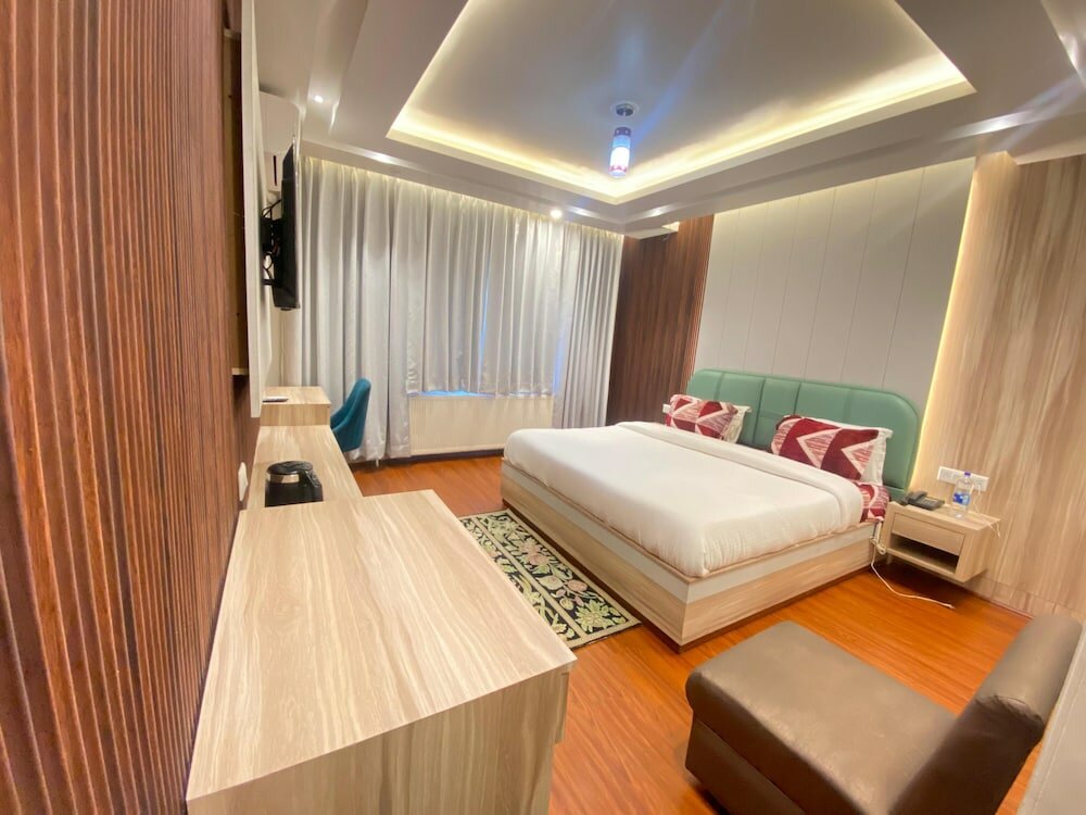 Фото Hotel Abshar