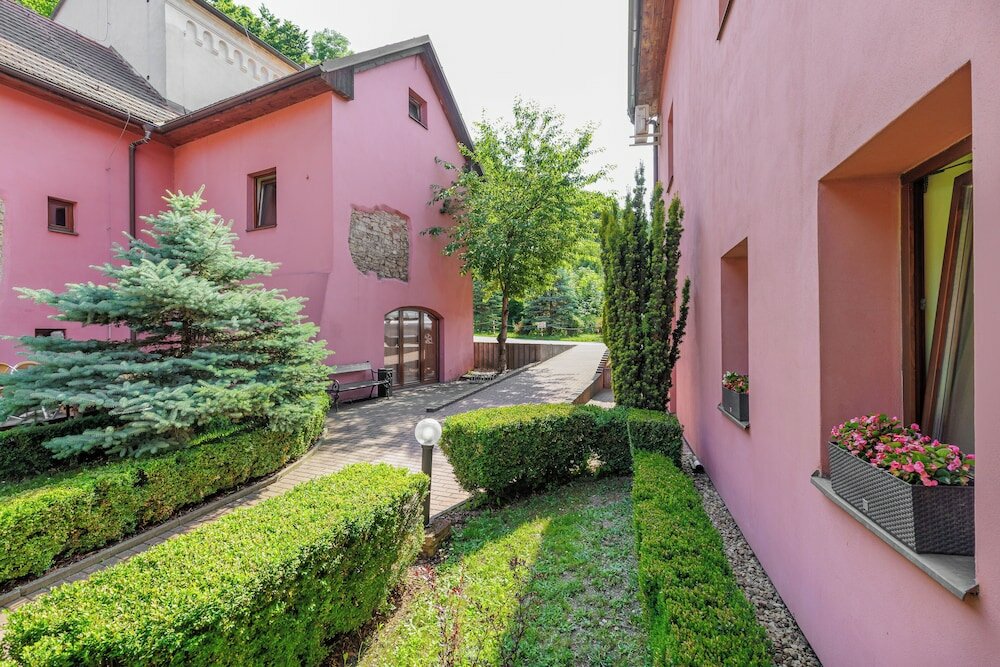 Фото Hotel Stary Pivovar