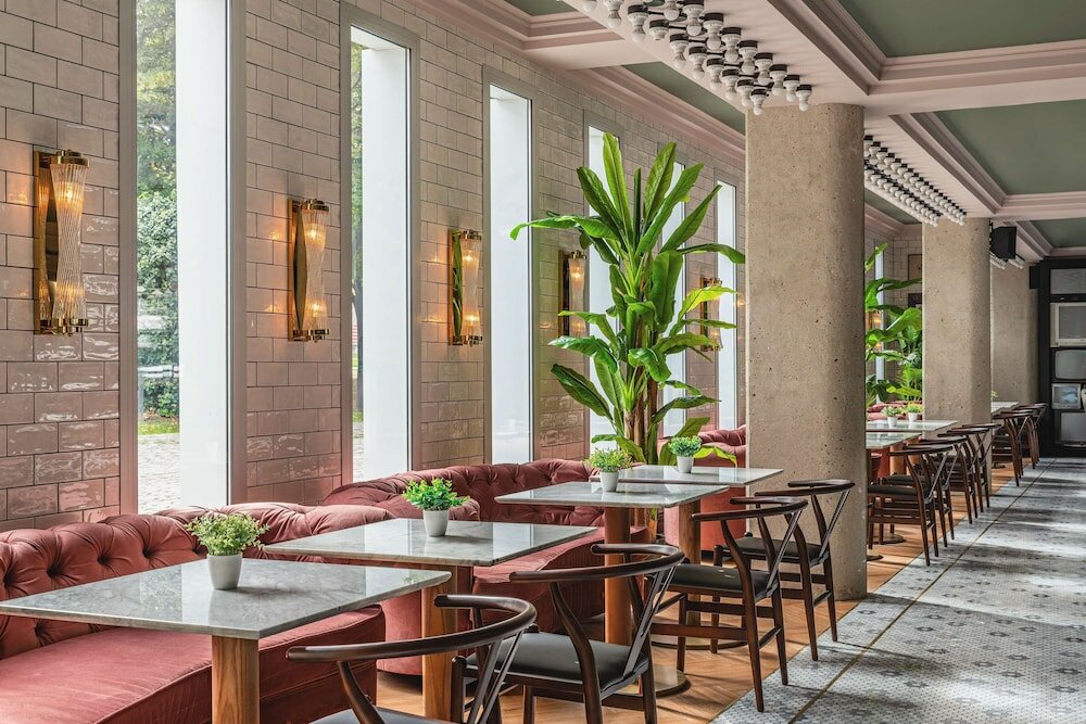 Фото Moxy Paris La Villette Hotel