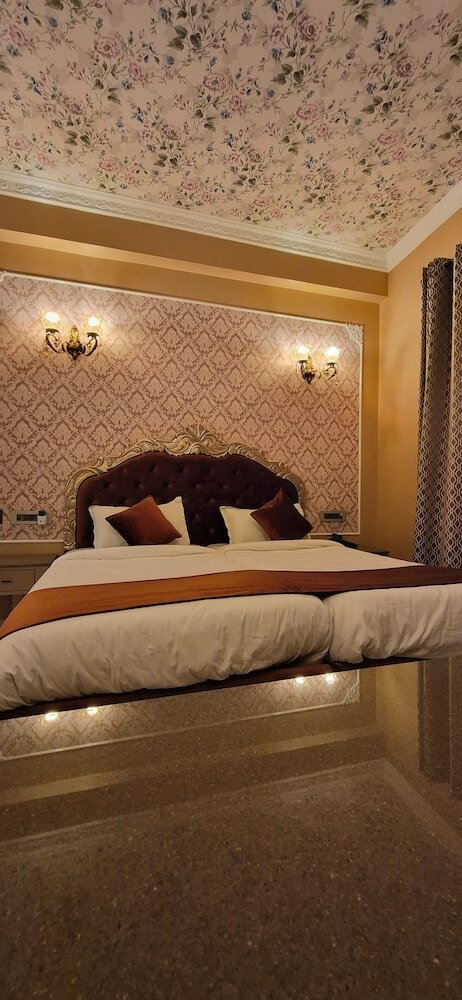 Фото Ray Of Maya Retreat and Resorts