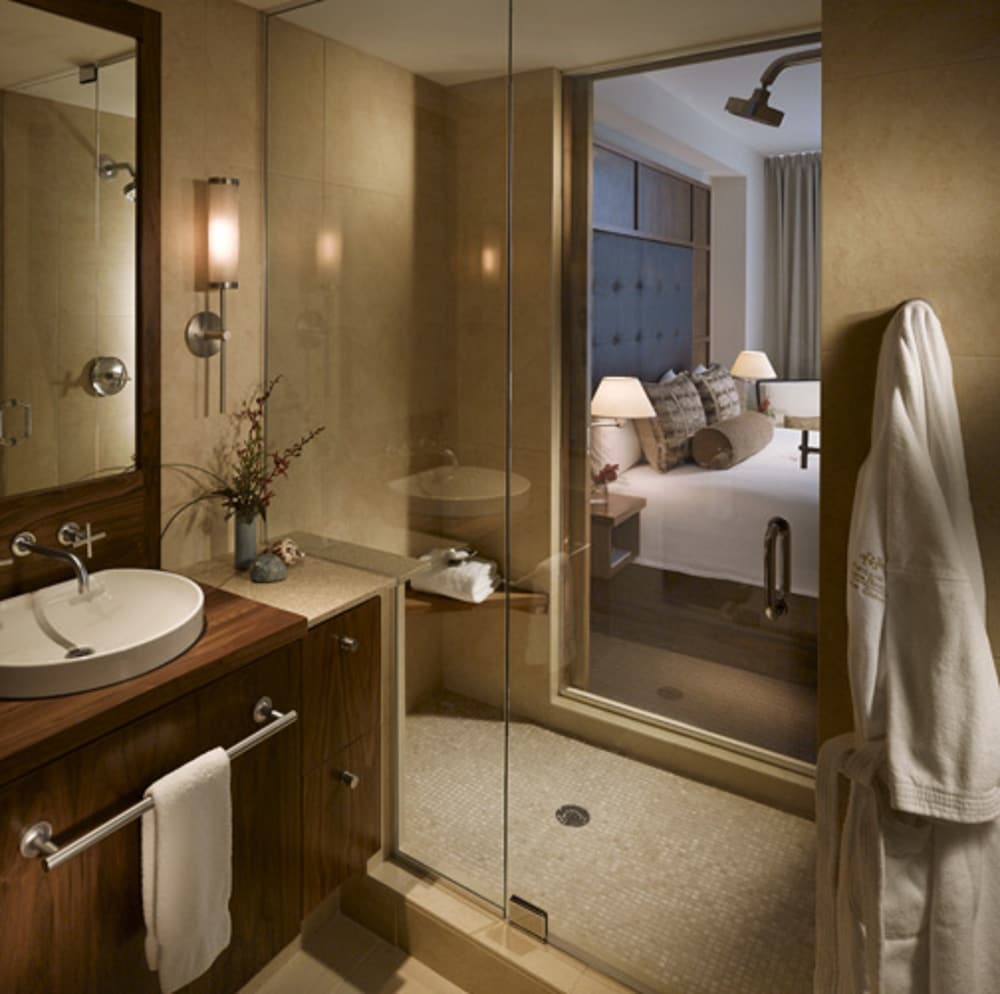 Фото Portland Harbor Hotel