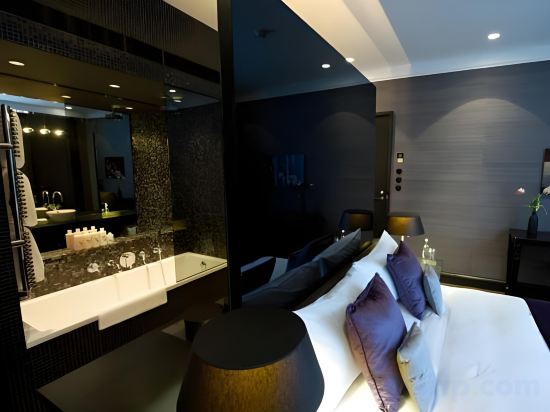 Фото Canal House