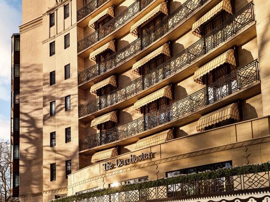 Фото The Dorchester