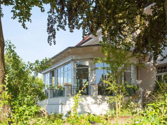 Фото Schöngarten Garni