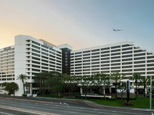Гостиница The Westin Los Angeles Airport