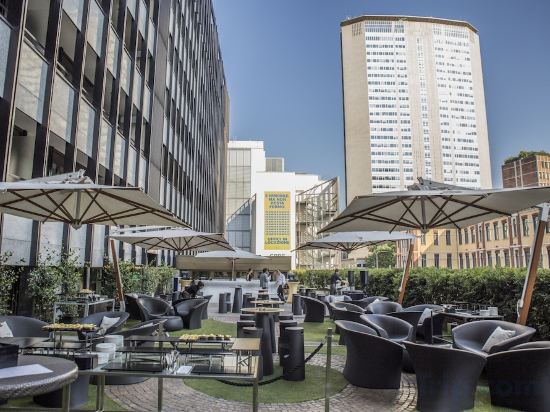 Фото Hilton Milan