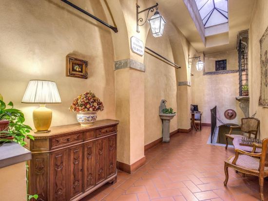 Фото Hotel Botticelli