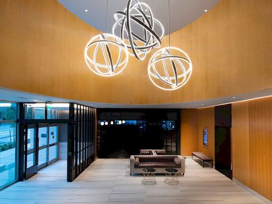 Фото The Charter Hotel Seattle, Curio Collection by Hilton