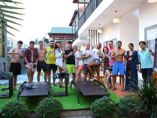 Фото Aurora House