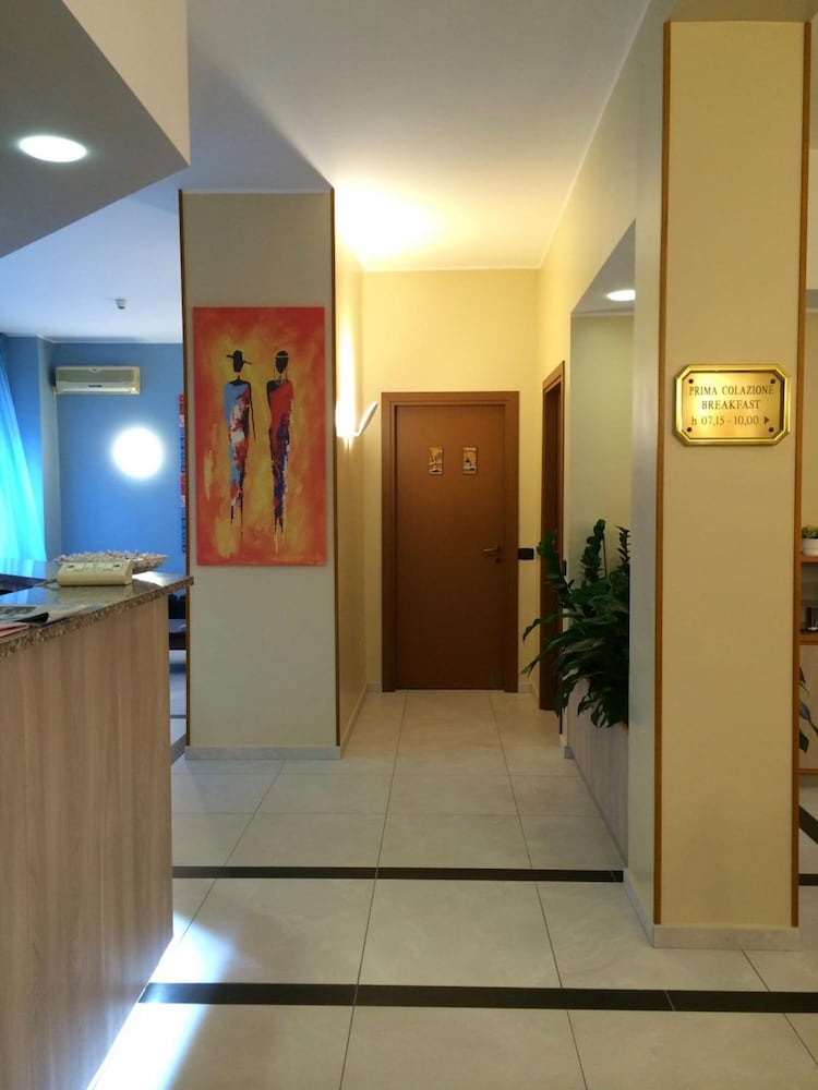 Фото Hotel Arcobaleno