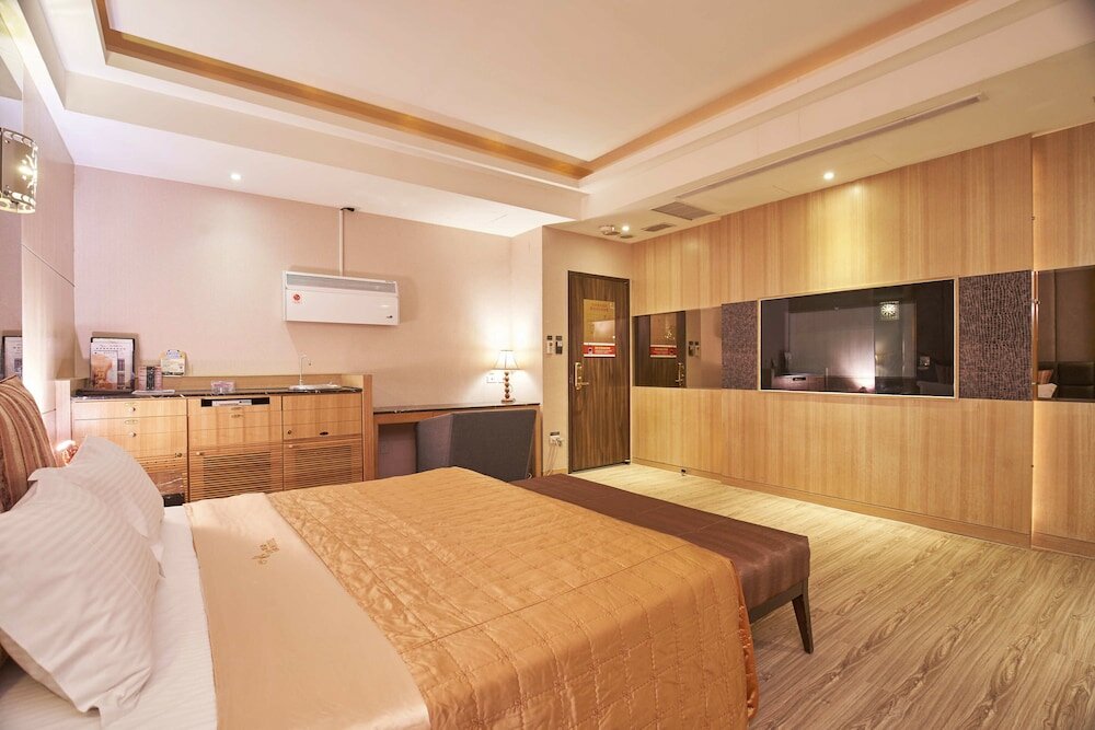 Фото Young Motel