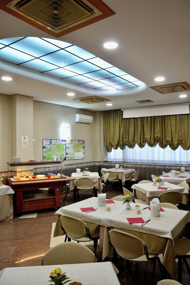 Фото Hotel Kroma