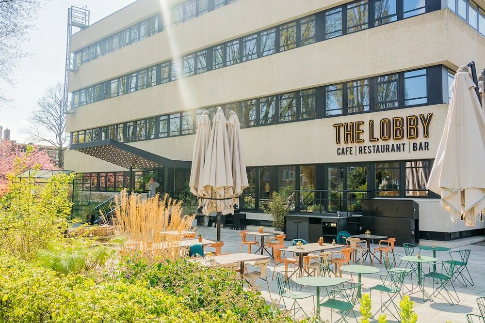 Фото Hotel V Fizeaustraat