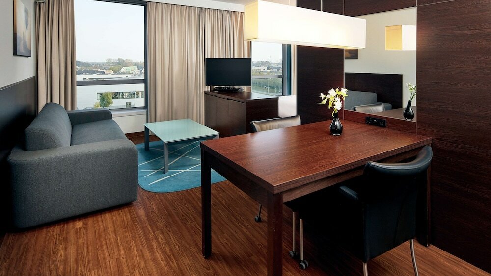 Фото Park Plaza Amsterdam Airport